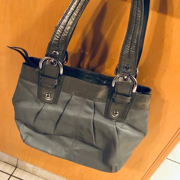 Coach, Soho, Pleated Tote, Grey Leather, Silver tone Hardware Accents, GUC - Picture 6 of 16